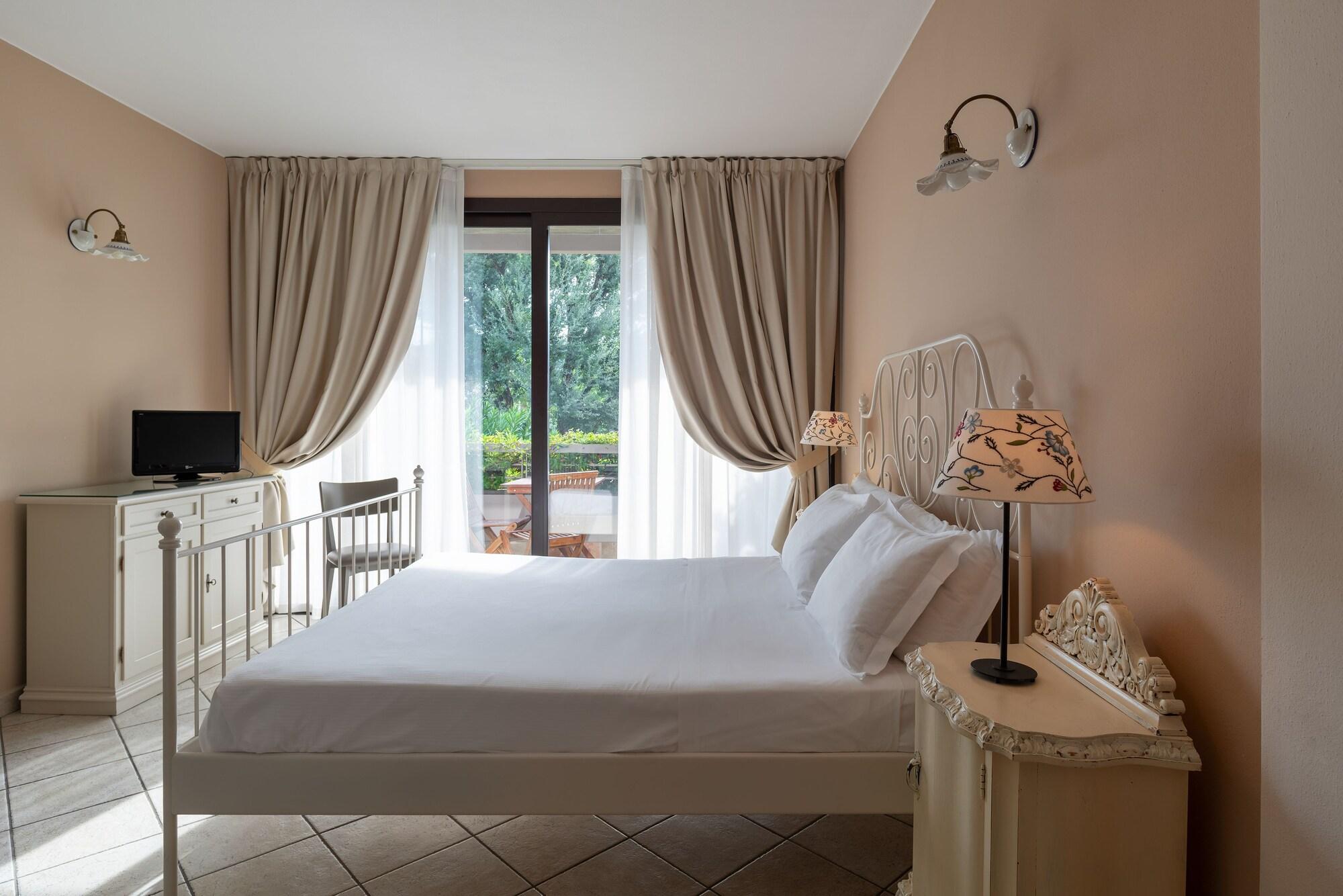 Il Sogno Apartments Desenzano del Garda Ngoại thất bức ảnh