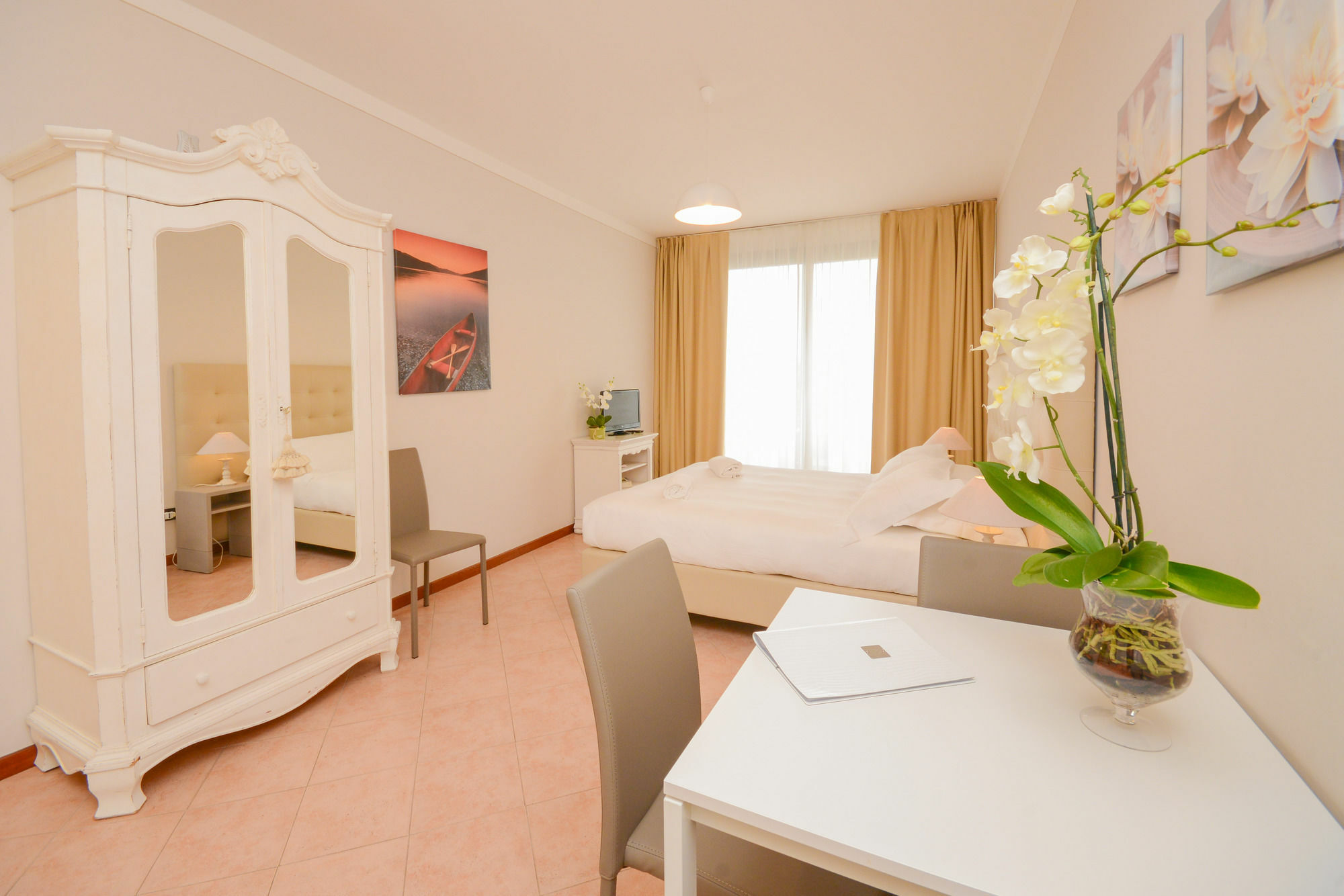 Il Sogno Apartments Desenzano del Garda Ngoại thất bức ảnh