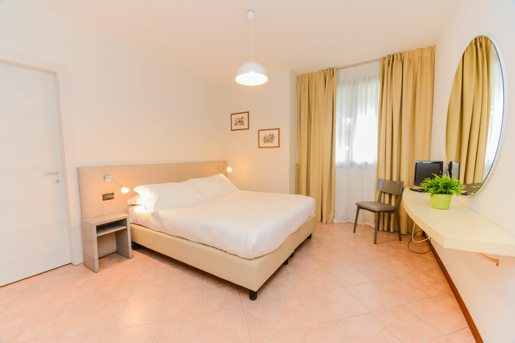Il Sogno Apartments Desenzano del Garda Ngoại thất bức ảnh